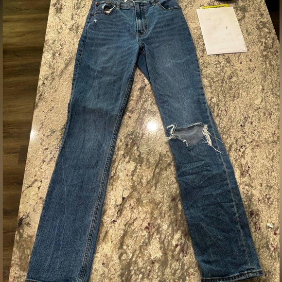 Abercrombie and Fitch Ultra Highrise 90’s Straight - Picture 1 of 4